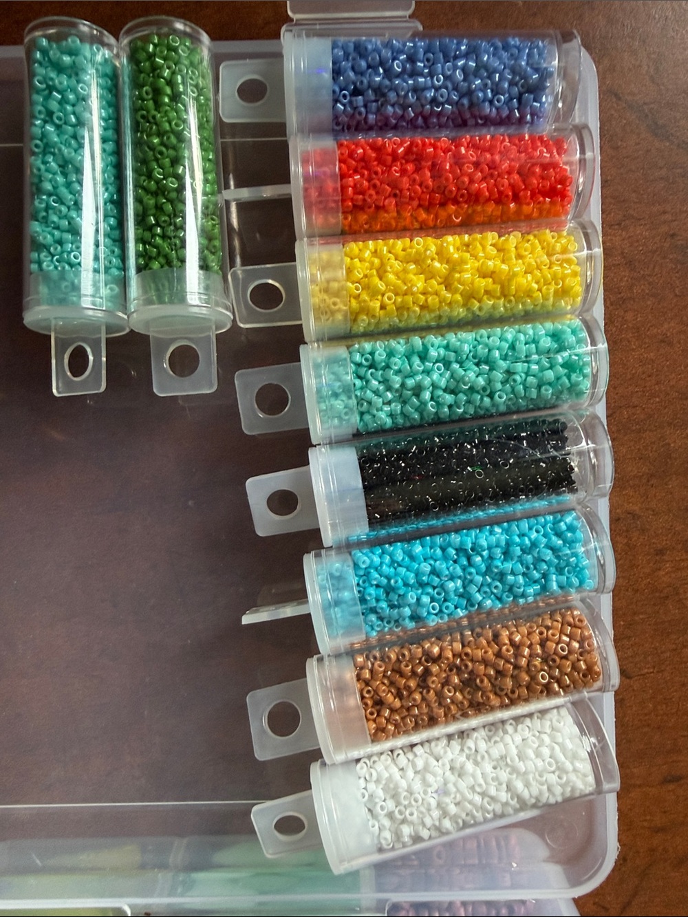 Large lot of beads with container - Picture 2 of 8